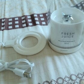 Bouteille de jus de fruit - Mixer to Go photo review